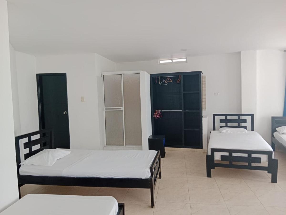 The Cantamar Beach Hostel Санта Марта Екстериор снимка