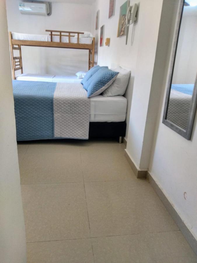 The Cantamar Beach Hostel Санта Марта Екстериор снимка